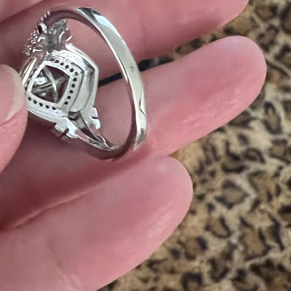 Kay Jewelers Ring Size 9 Never Worn Brand New - Picture 4 of 5